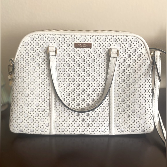 Kate Spade White Top Handle Handbag-New Without Tags - Picture 2 of 7